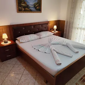 Apartment Artur's 2